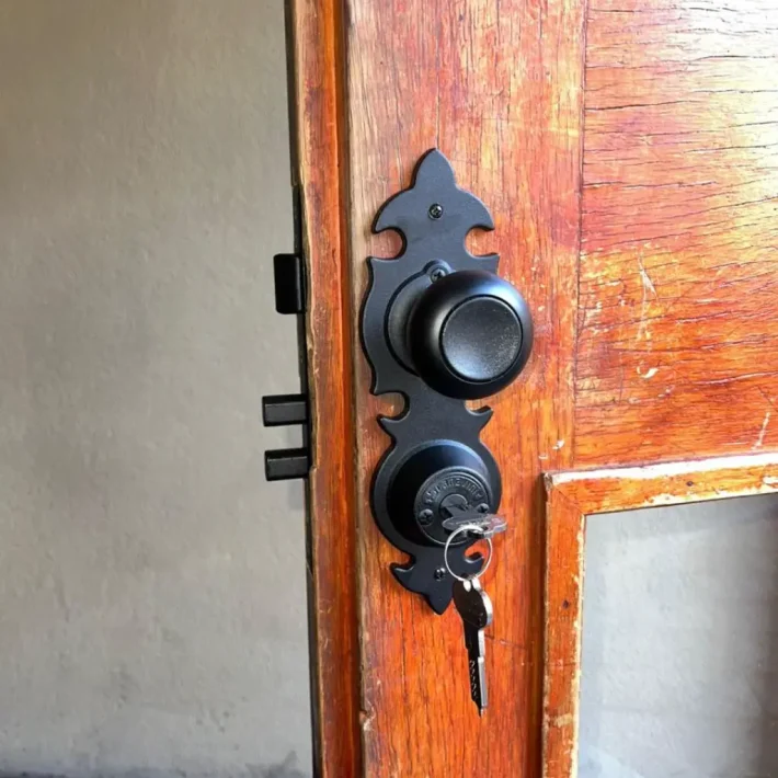 Cerradura de seguridad (COLONIAL)